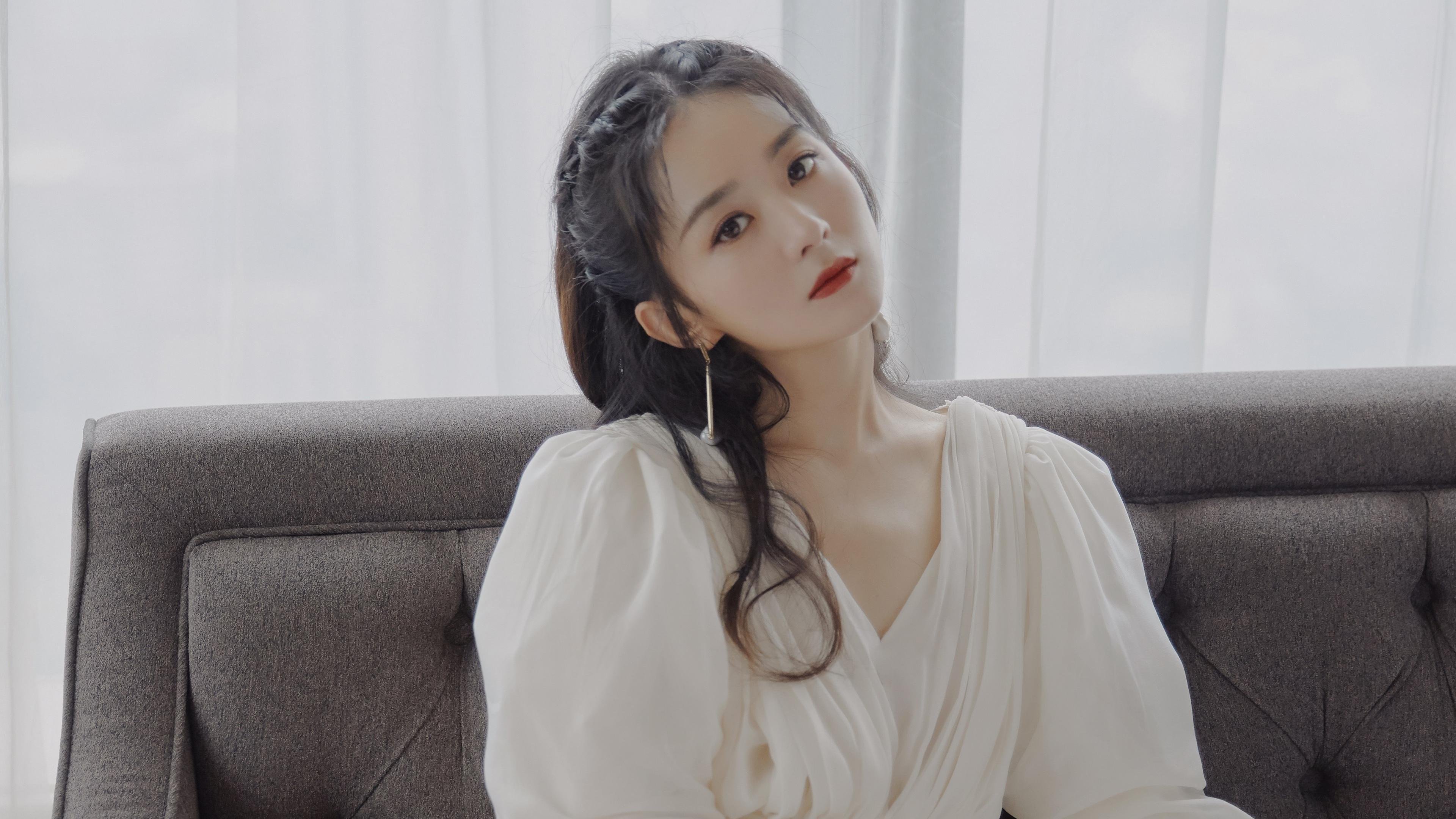 “腰旗橄榄球带来新风潮,成都七中东部成体育热点”