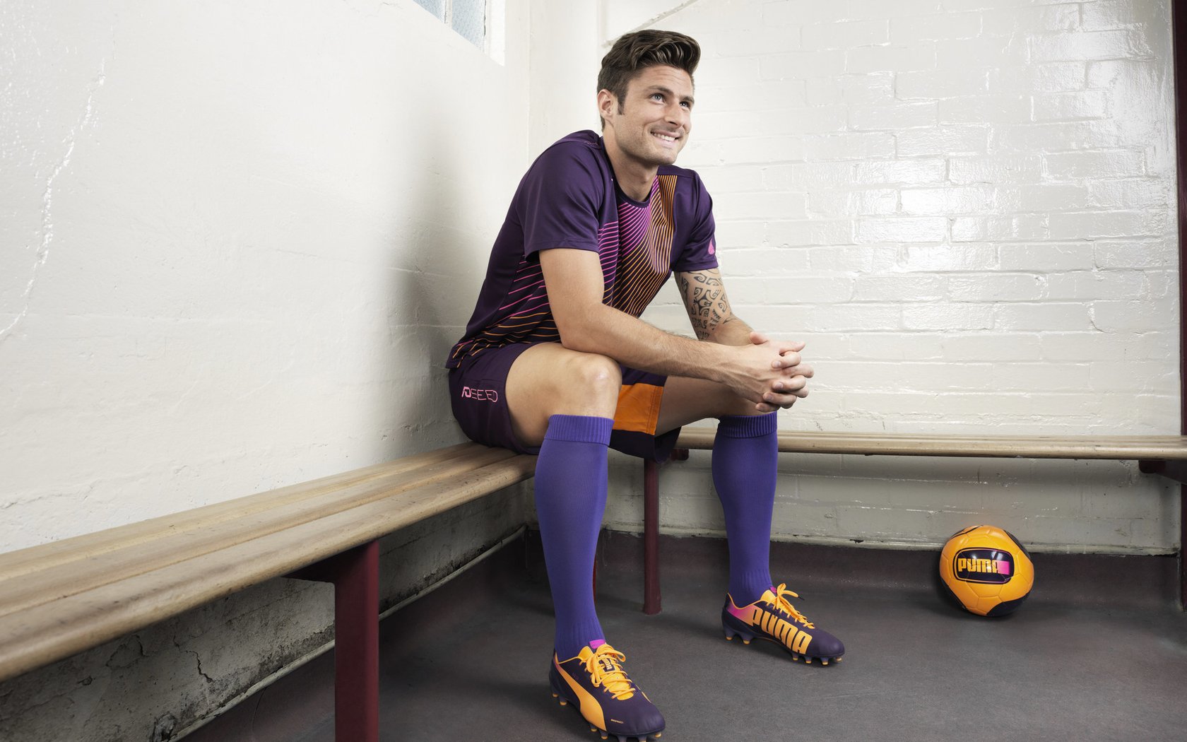 足球文化在青少年教育中缺失明显，青少年足球现状